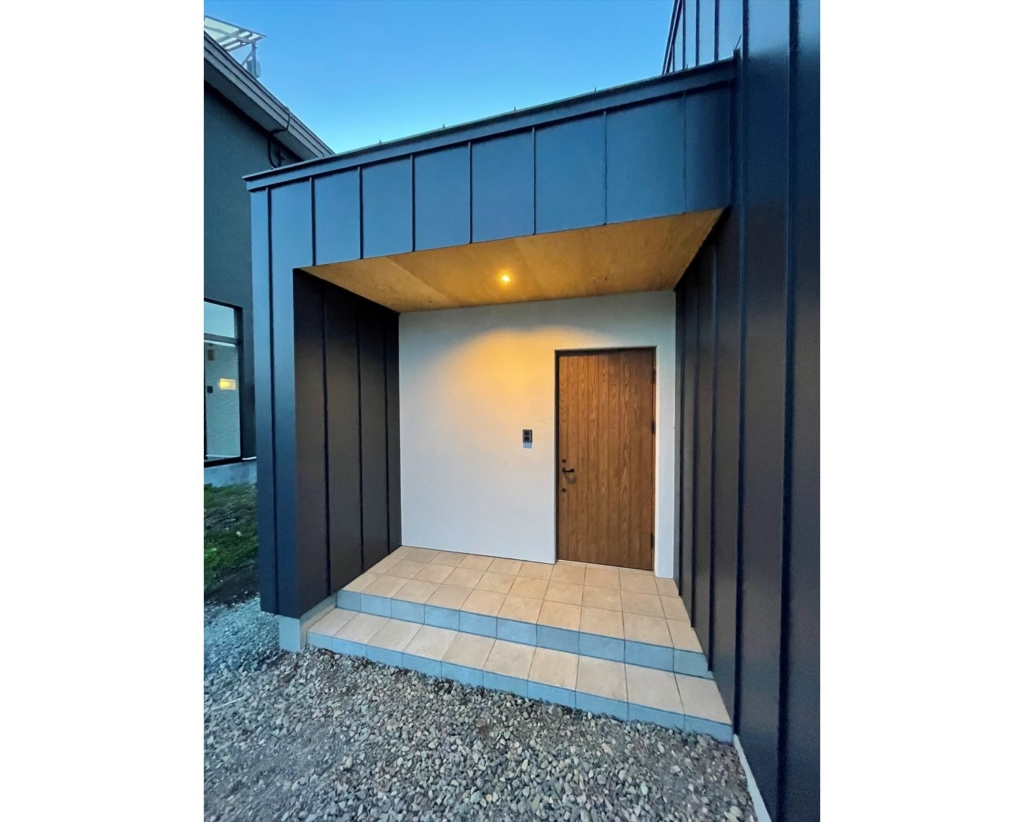 もうすぐ完成です 紺野建設株式会社ー十勝帯広 札幌でのこだわりの家づくり 注文住宅新築 リフォーム リノベーションの設計施工